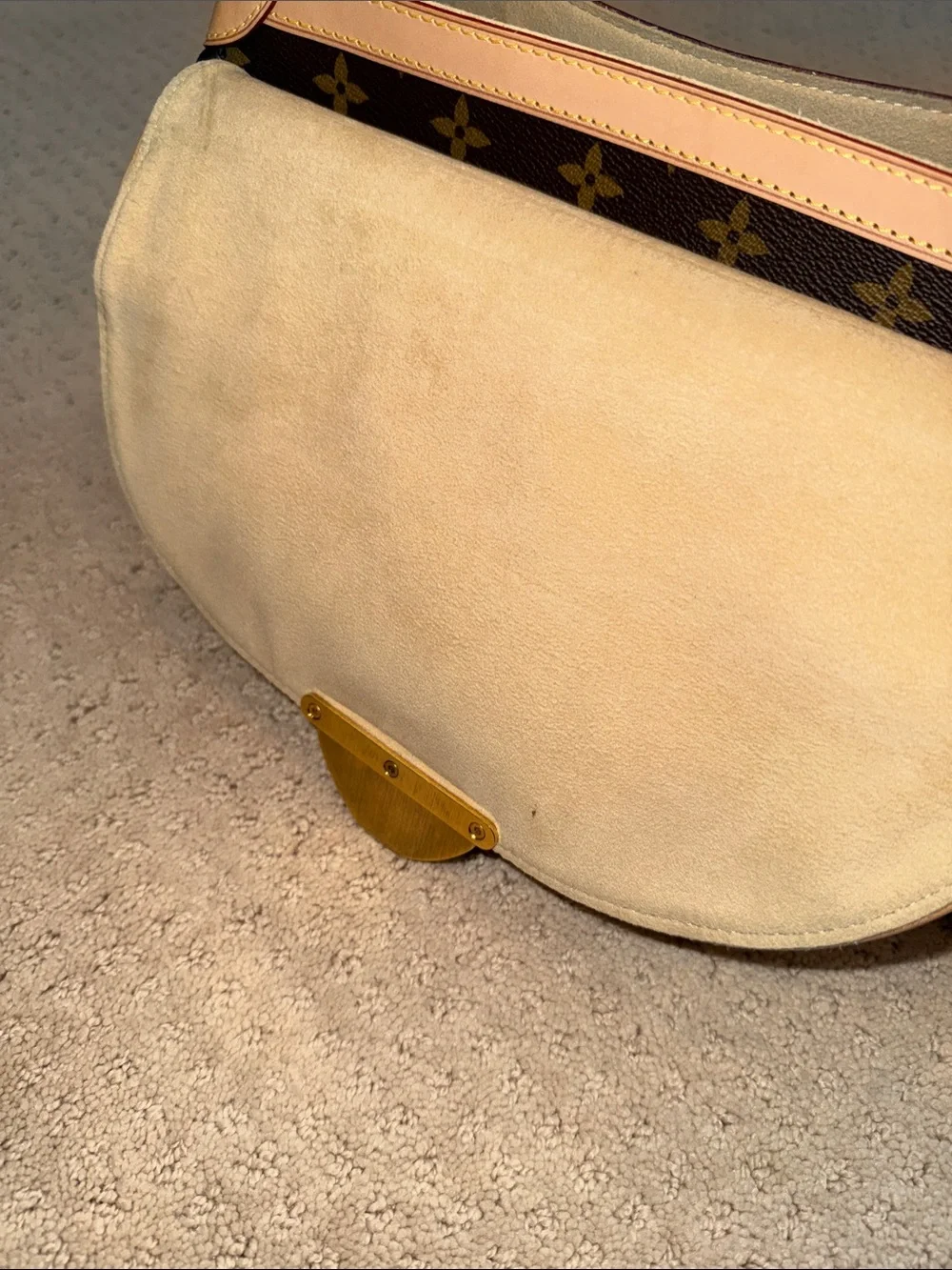 Louis Vuitton Beverly Monogram Shoulder Bag in Brown and Tan with Gold Hardware - Picture 13 of 15